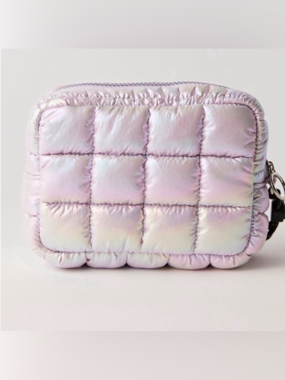 ♥️💖 IRIDESCENT FP Movement Quilted  Carryall Case Abalone MOTHER’S DAY GIFT NWT